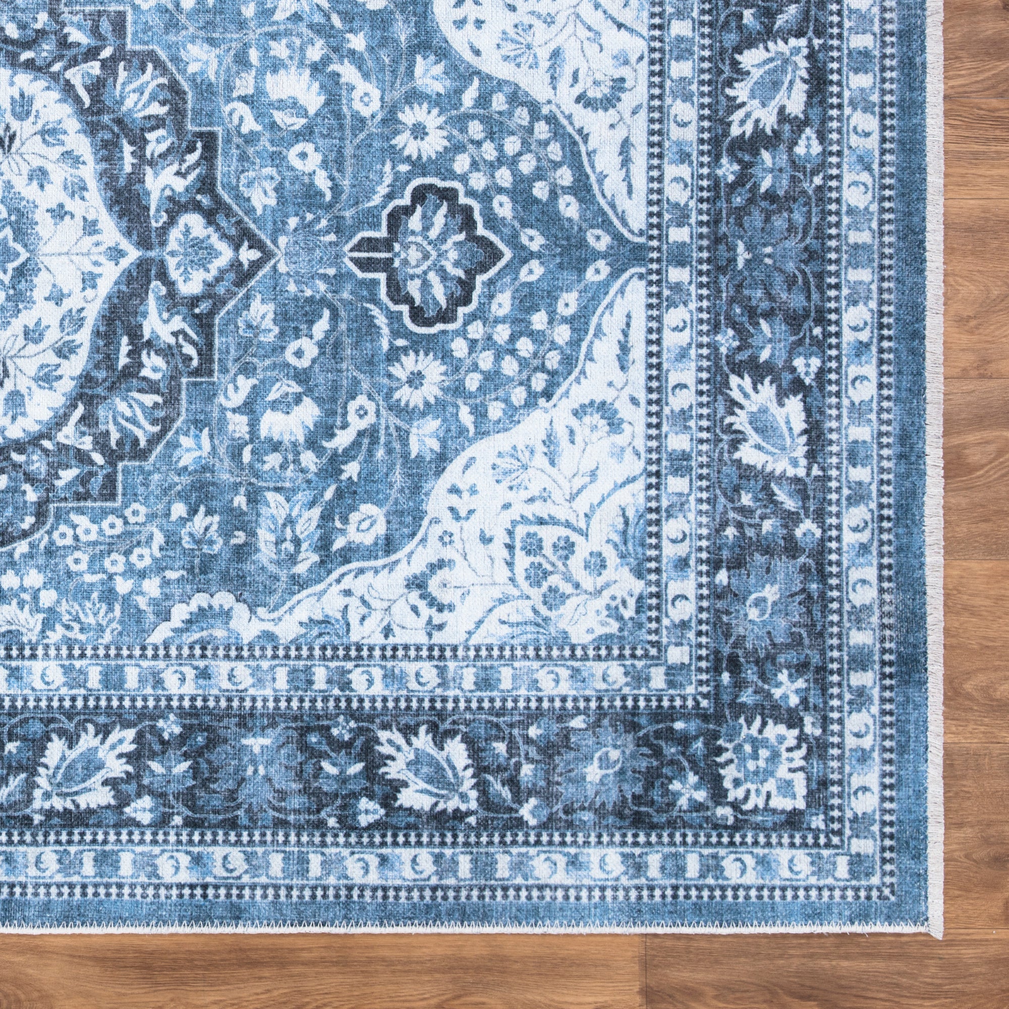 Caria CR-19 Traditional Washable Rug | Non-Slip - Image 5