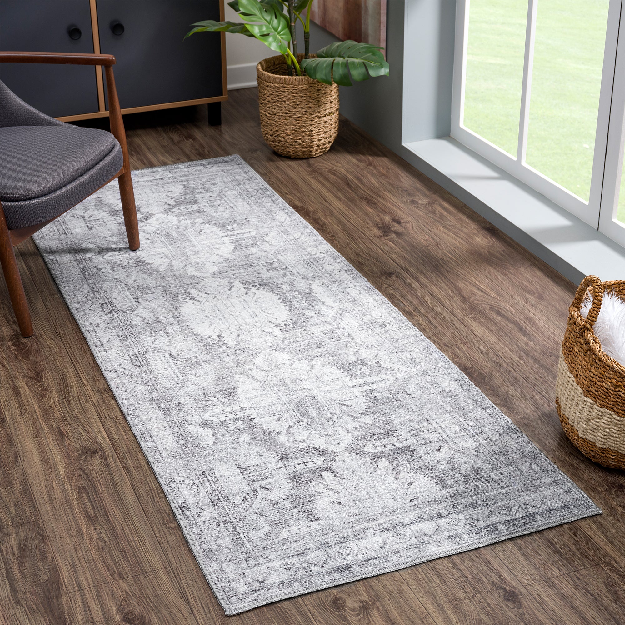 Ionia IO-03 Traditional Washable Rug - Image 11