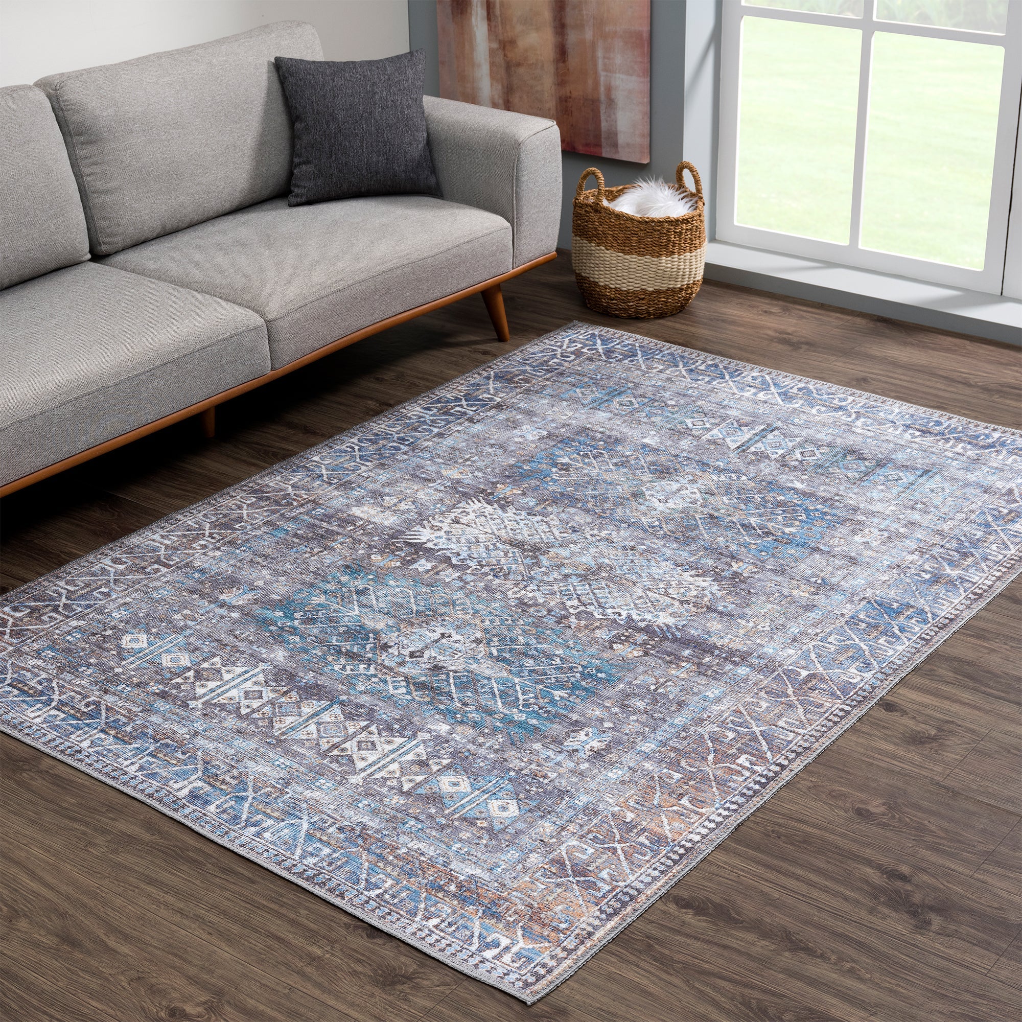 Ionia IO-04 Traditional Washable Rug - Image 4