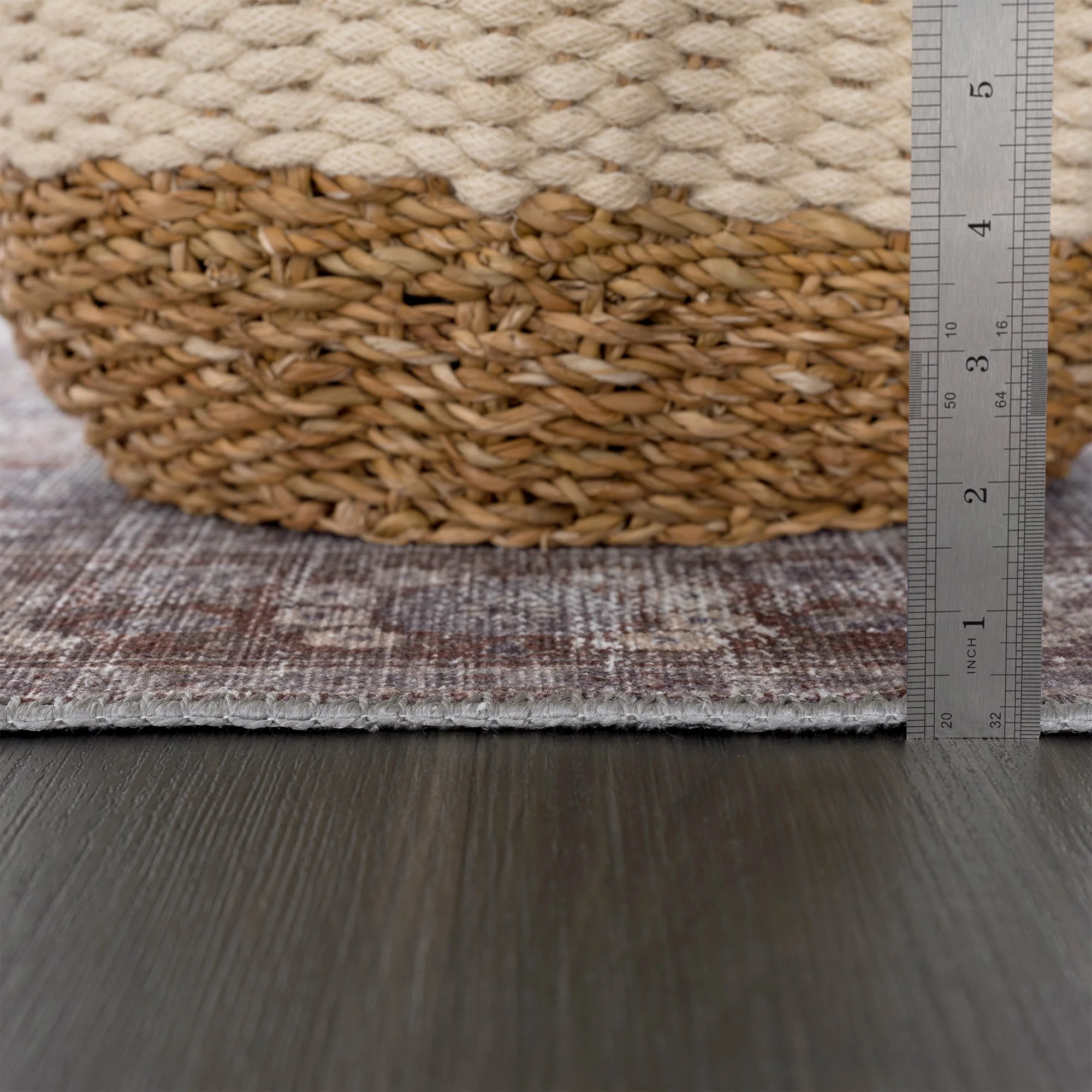 Ionia IO-06 Traditional Washable Rug - Image 8