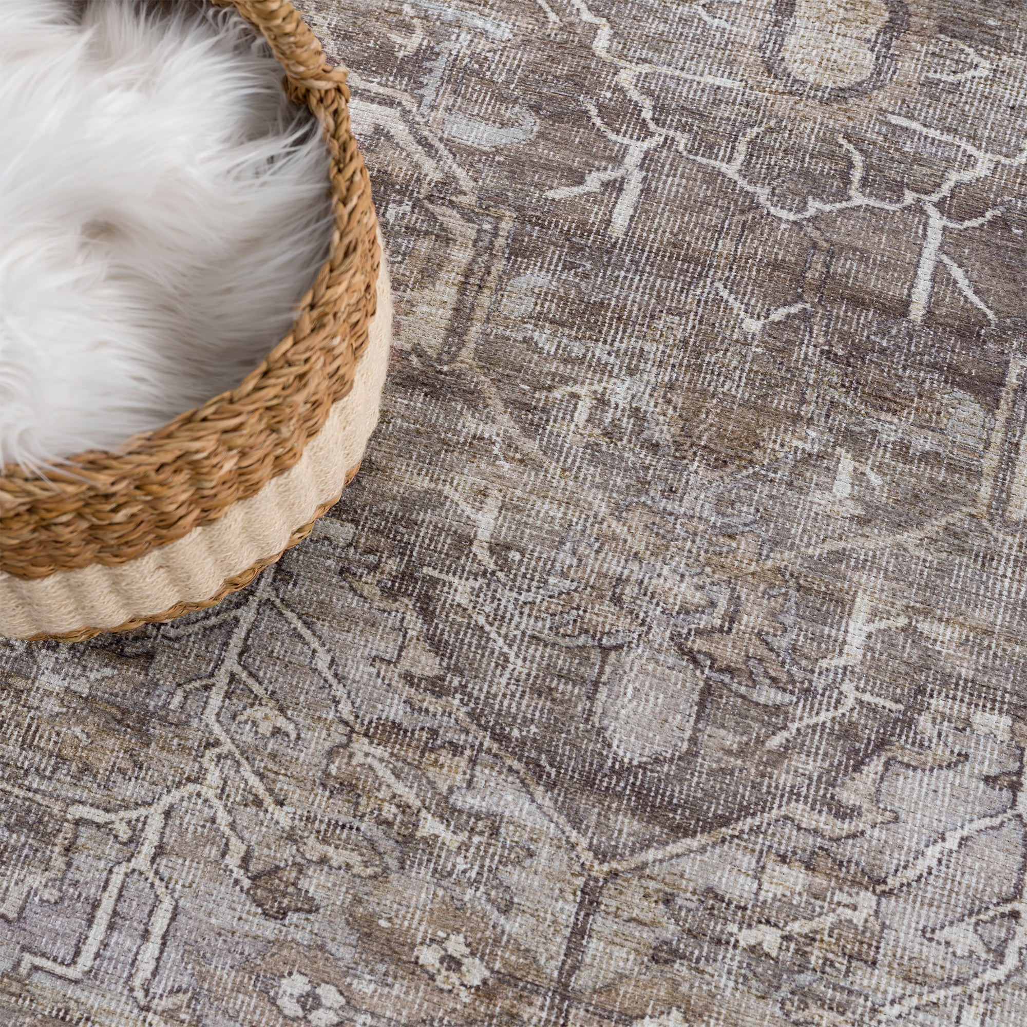 Ionia IO-07 Traditional Washable Rug - Image 9